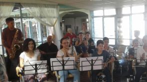 Música en el Hogar de Ancianos San Isidro Labrador